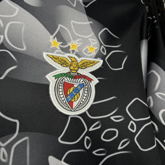 Equipamento de treino SL Benfica 2024-2025 + Compre 2 e leve 3