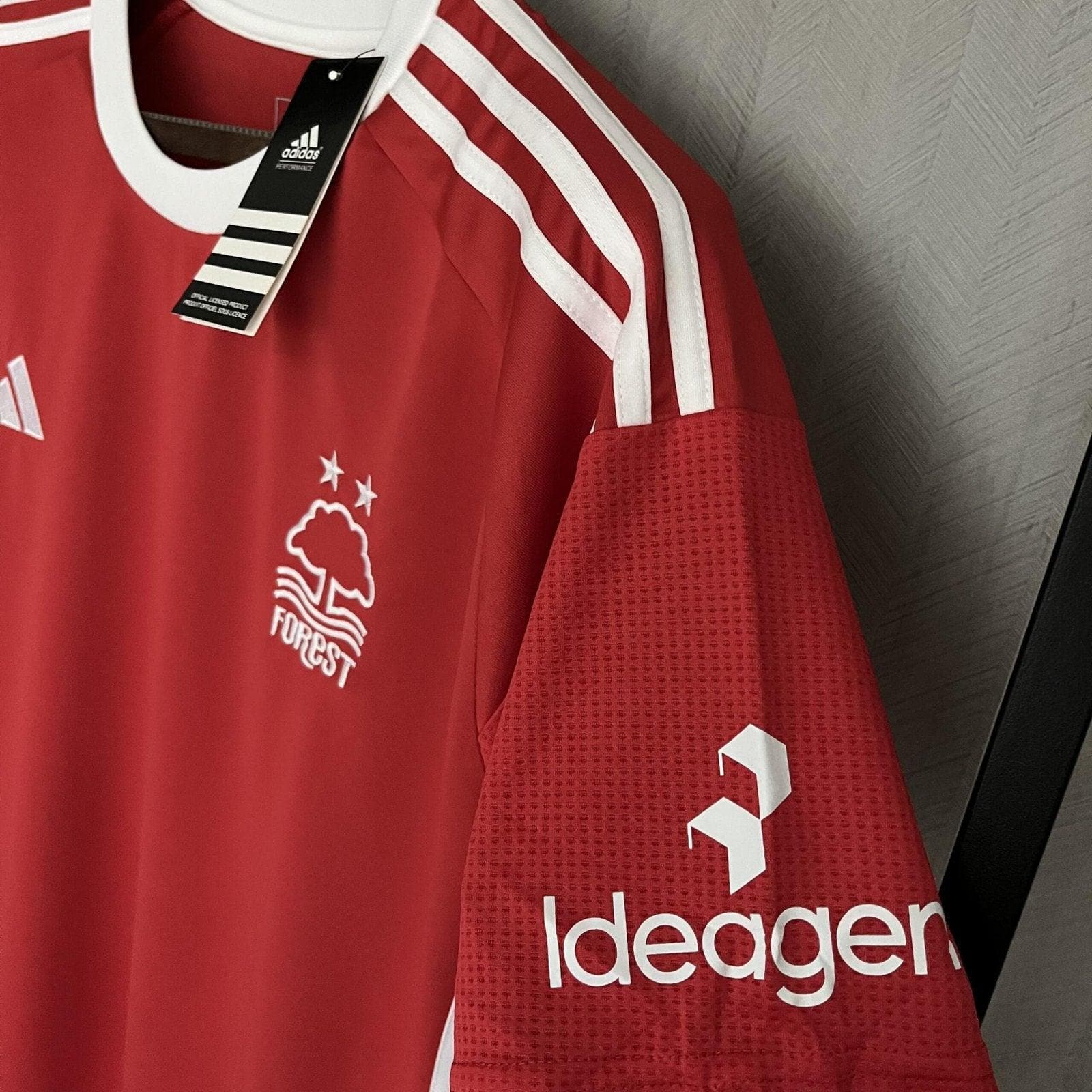 Nottingham Forest 23-24 Casa