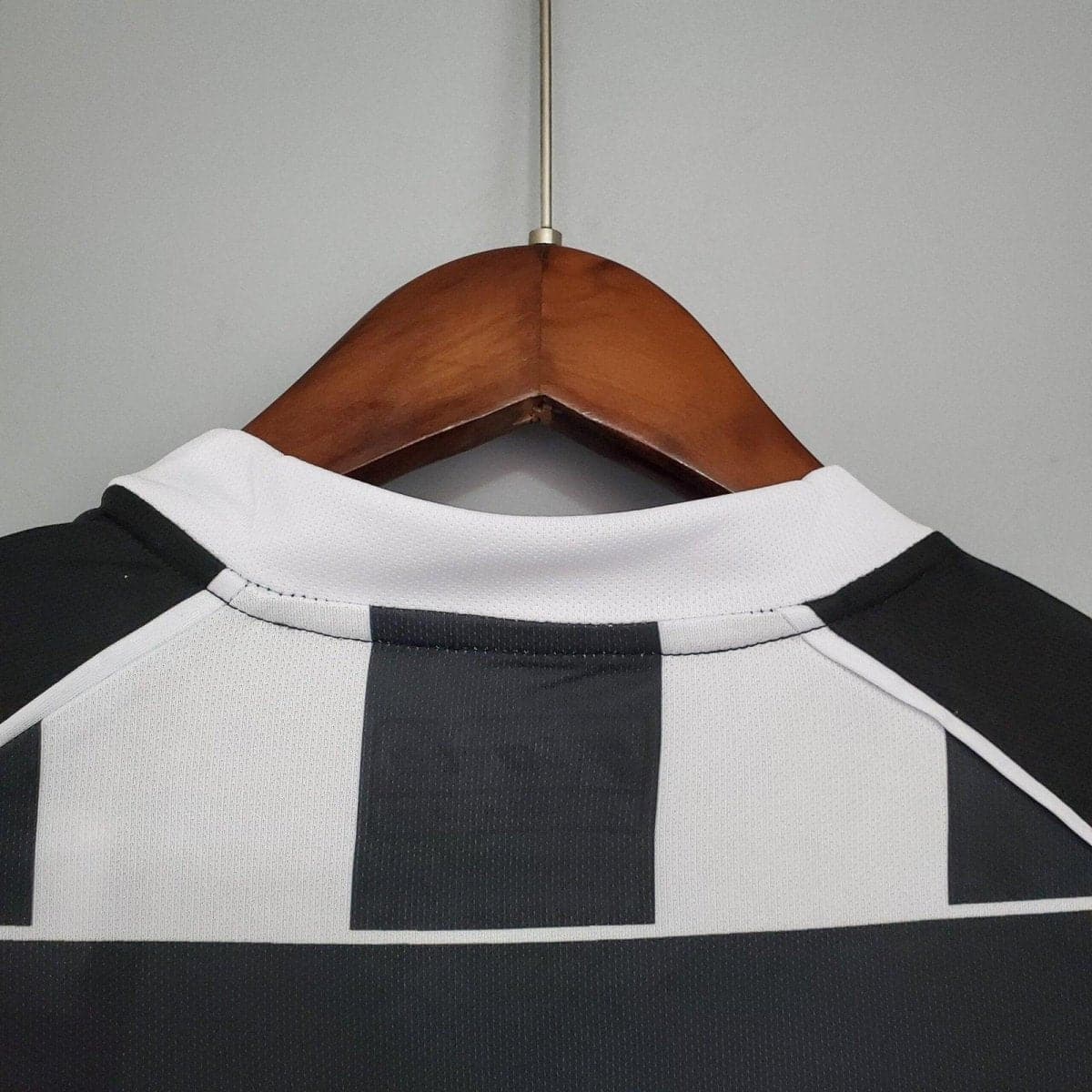 Camisola Juventus Retro 02 - 03 - Tofixeshop