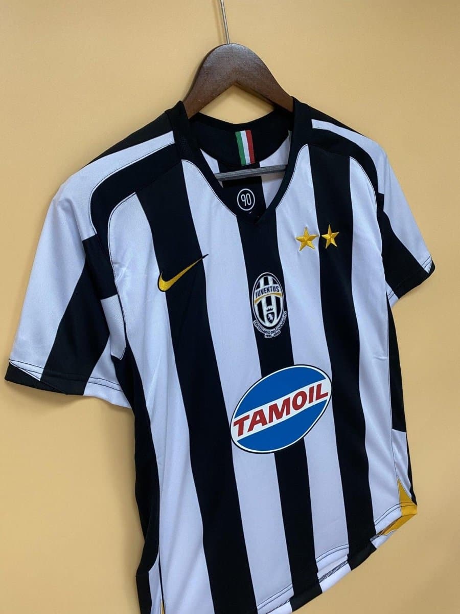 Camisola Juventus Retro 05 - 06 - Tofixeshop