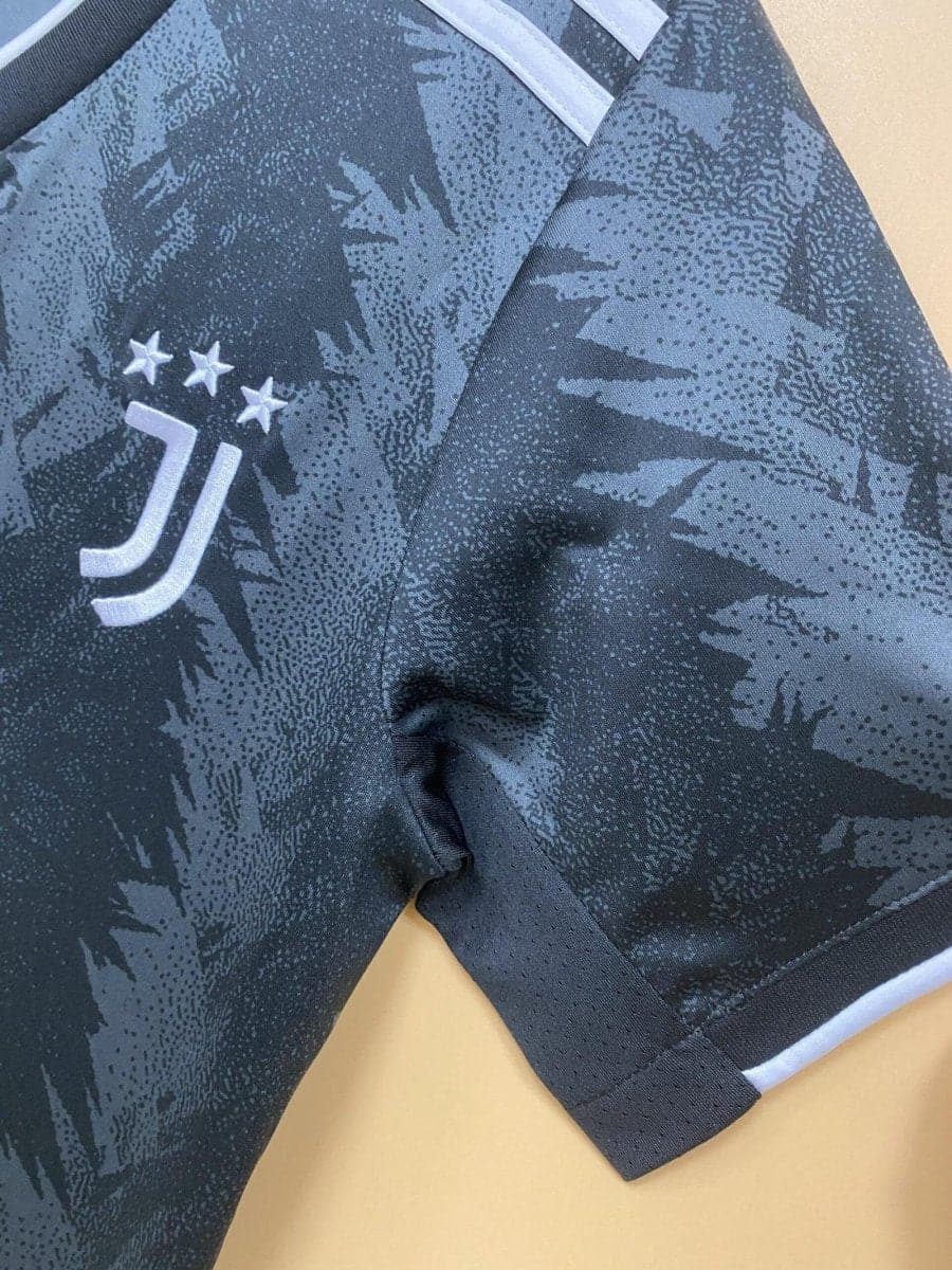 Camisola Juventus Retro 22 - 23 - Tofixeshop