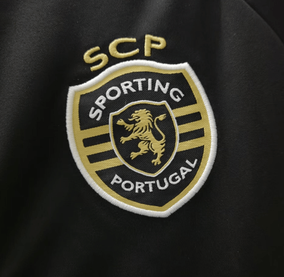 Casaco 23/24 Sporting CR7 Preto com Zíper Completo - Tofixeshop