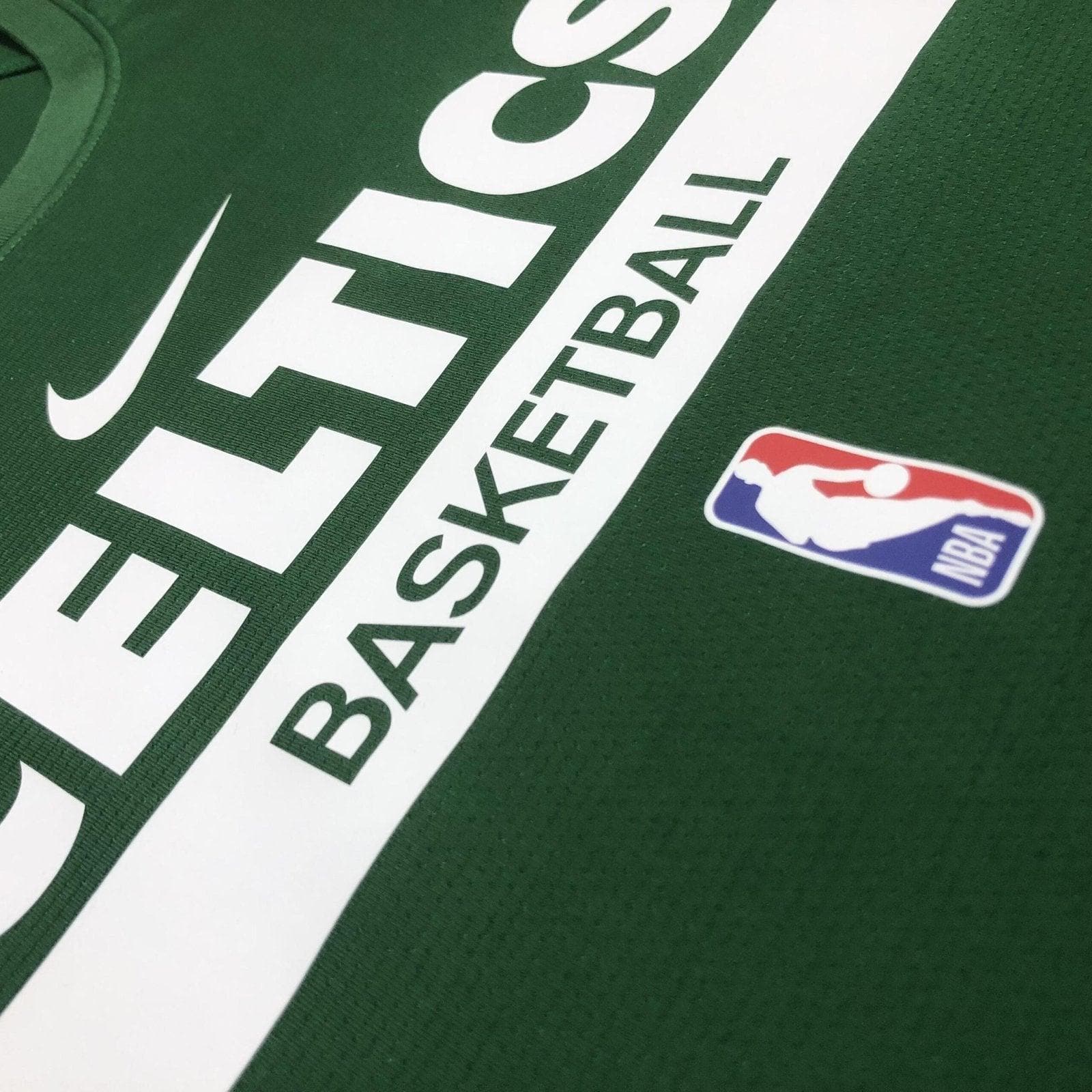 Colete de treinamento de jogador verde do Celtics da temporada 23